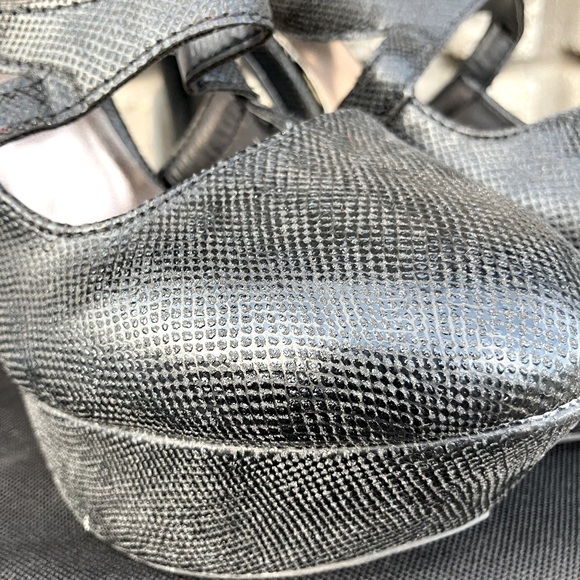 NWOT Qupid Branded Shoes in Size 7.5 - Picture 4 of 6